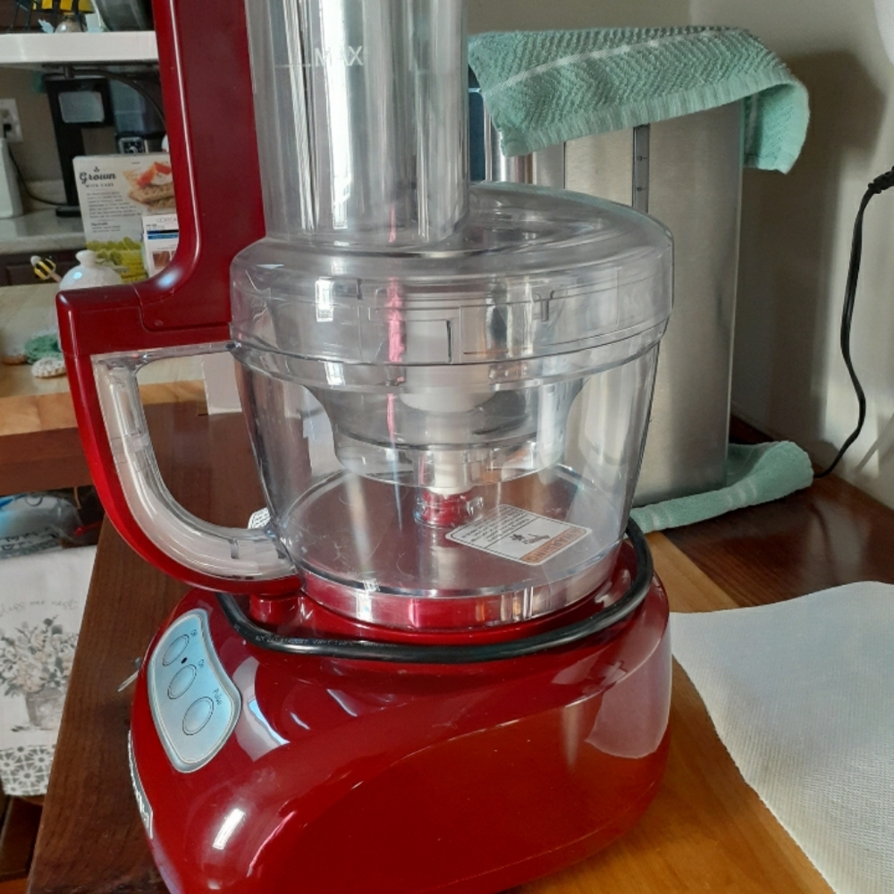 Kitchenaid food processor attachments book
